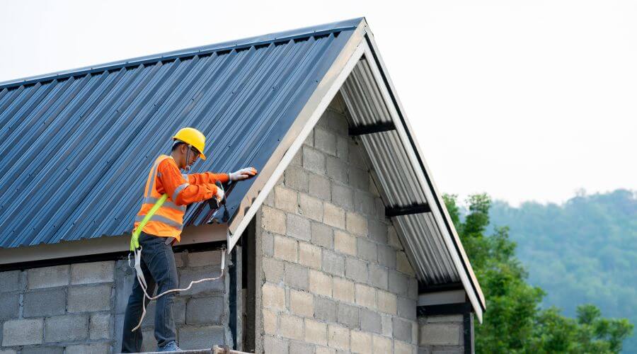 Professional Flat Roofing Installation in Hamtramck, MI